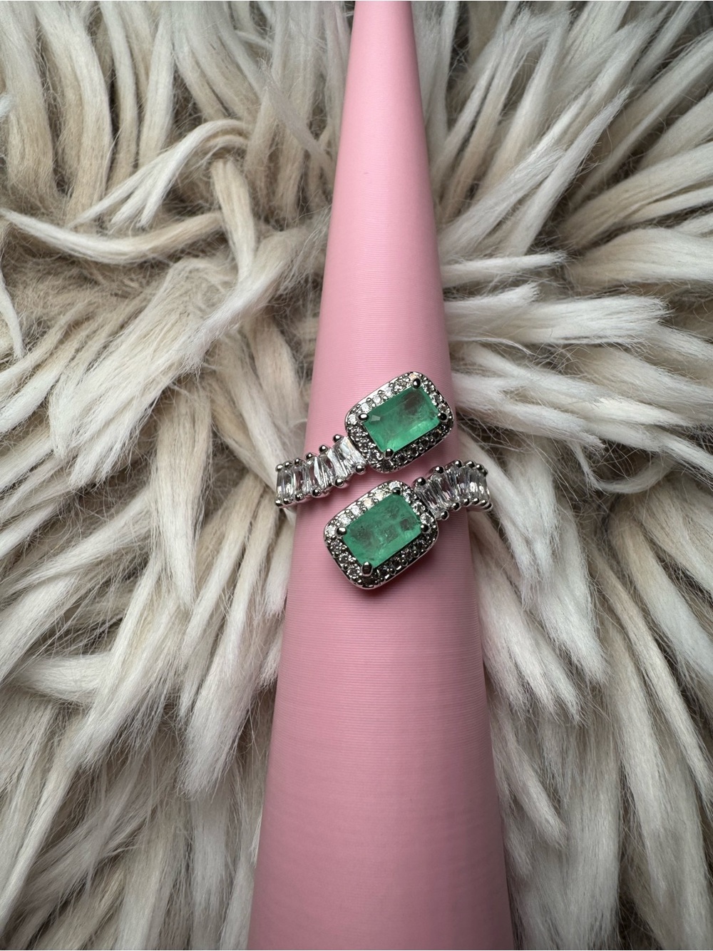 Gorgeous ring